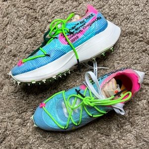 zoom vapor off white